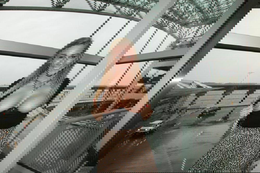 Kendra g airport pics