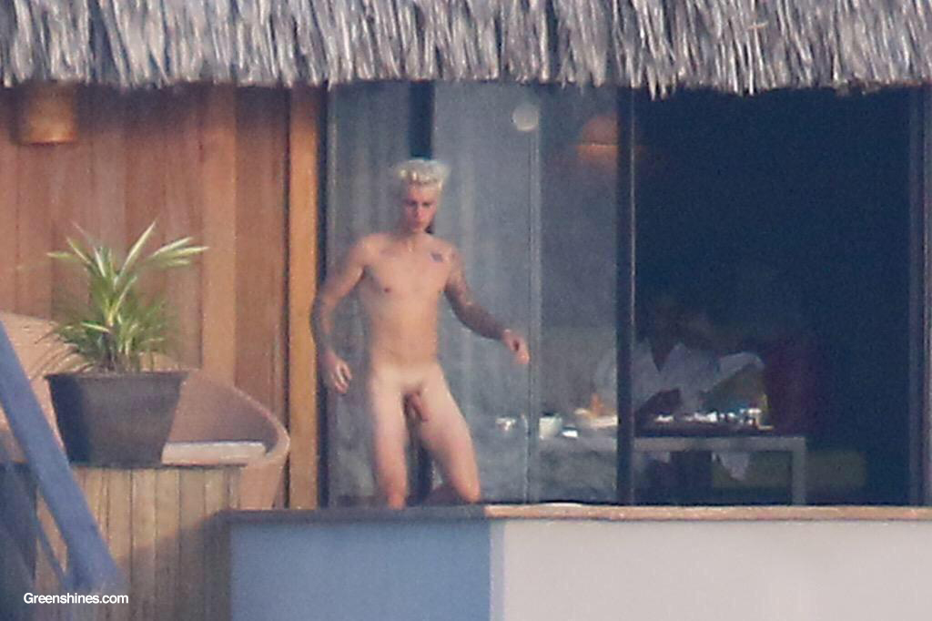 Justin Bieber desnudo